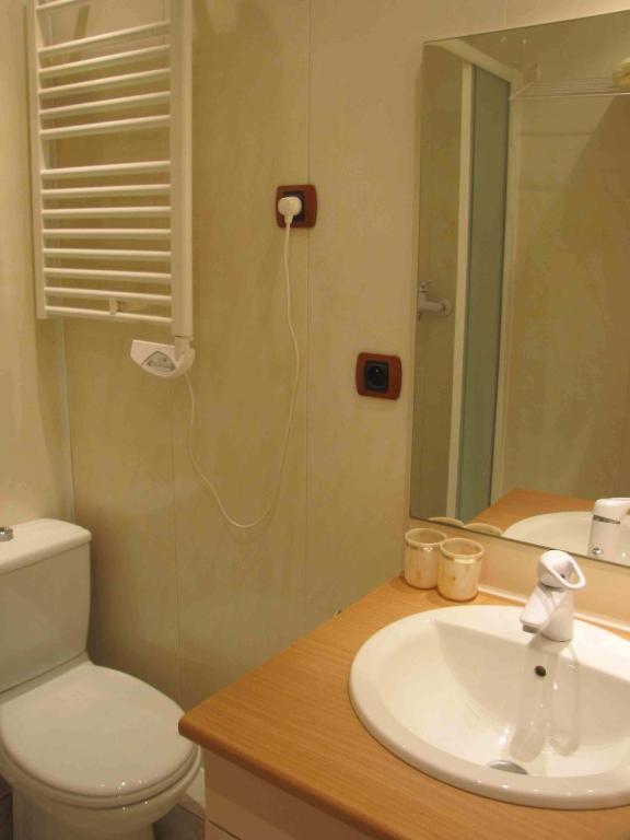 Chambres D'Hotes Les Pensees Douces Auxerre Room photo