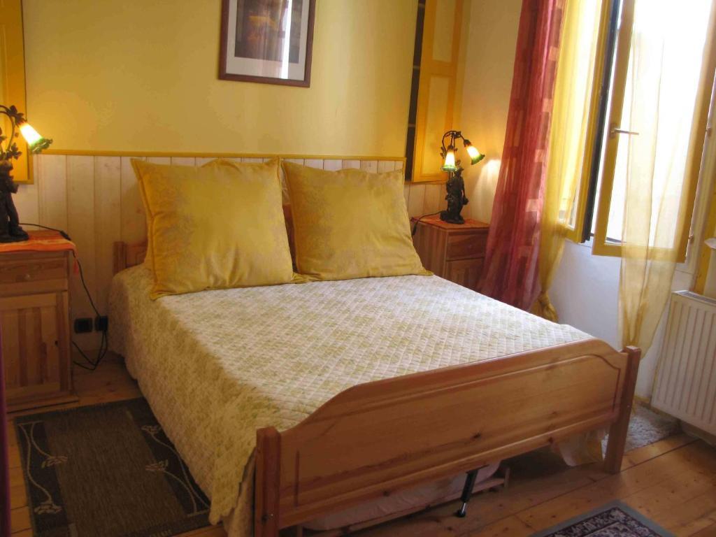 Chambres D'Hotes Les Pensees Douces Auxerre Room photo