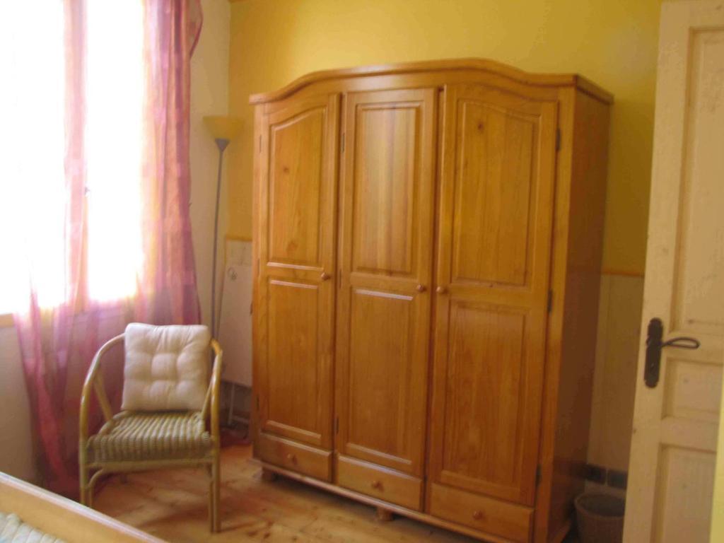 Chambres D'Hotes Les Pensees Douces Auxerre Room photo